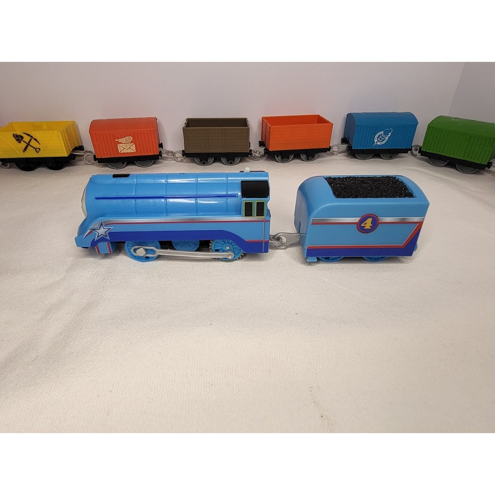 Thomas TrackMaster Motorized Shooting Star Gordon Train with Tender WORKING